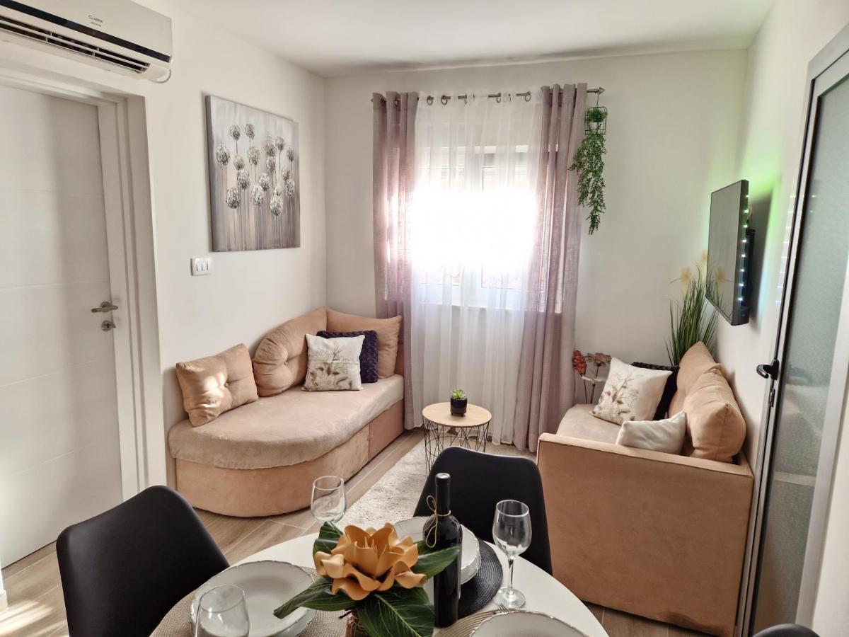 Apartments Duje Split Exterior photo