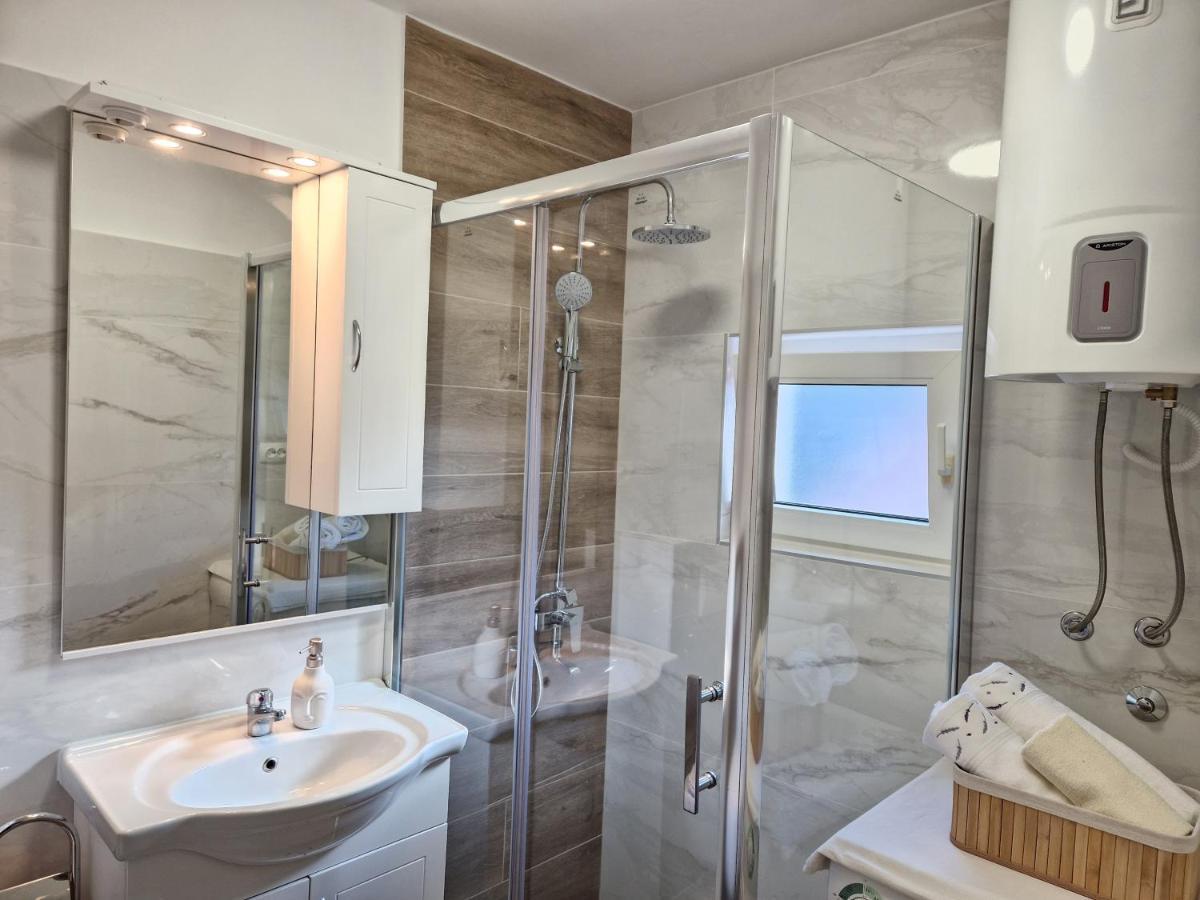 Apartments Duje Split Exterior photo