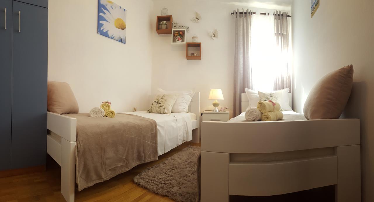 Apartments Duje Split Exterior photo